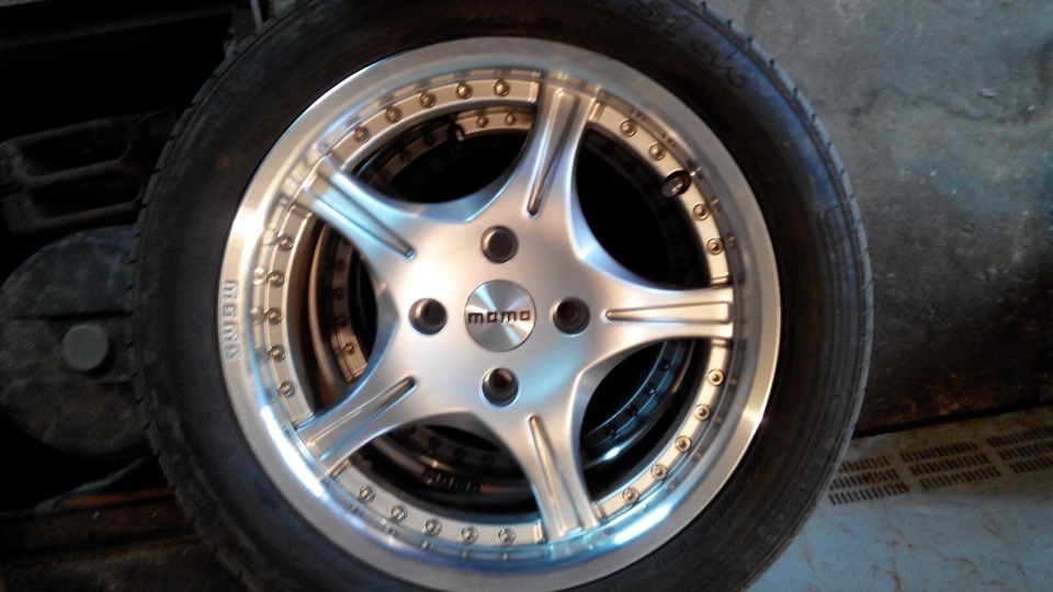 Поцарапали диск — Ford Fiesta (Mk VI), 1 л, 2014 года | колёсные диски ...