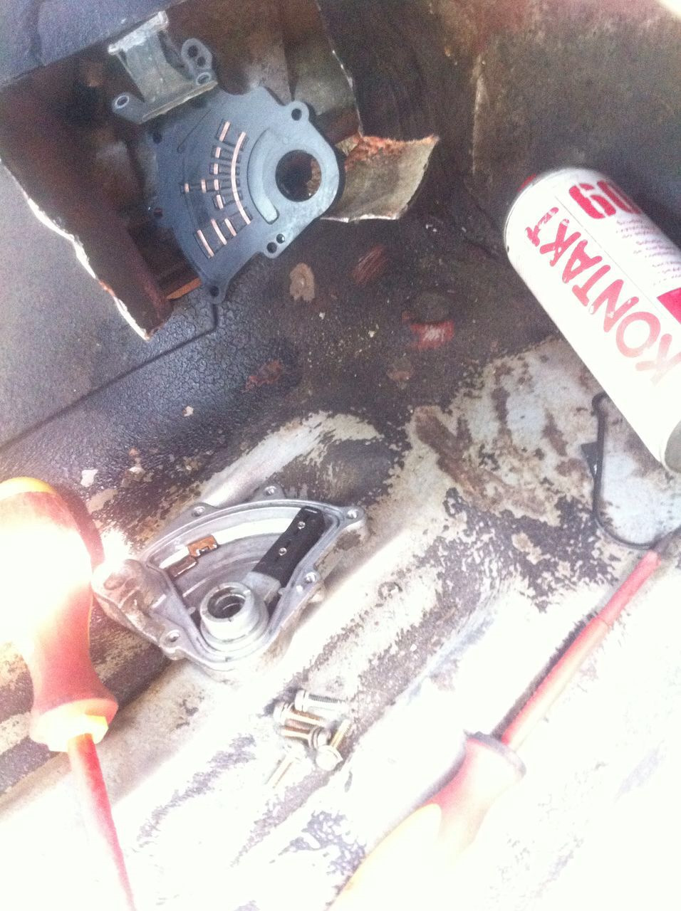 Селектор акпп зафира а 2005. Селектор акпп опель вектра б 2. Датчик селектора акпп датсун. Как почистить селектор. Смазка для селектора акпп бесконтактная.