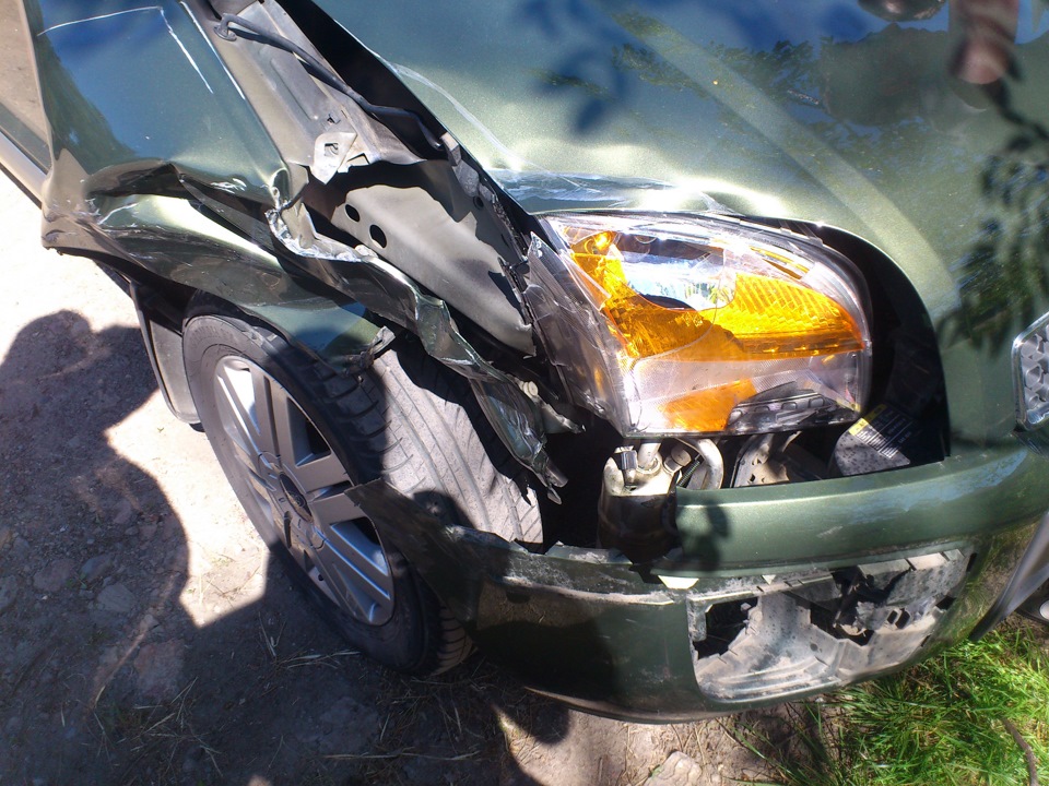 Коробку в спорт забыл переключить )) — Ford Fusion, 1,6 л, 2007 года ...