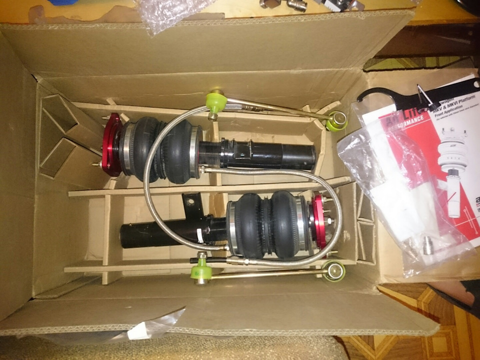 airlift performance MKV перед — Audi A3 Sportback (8PA)