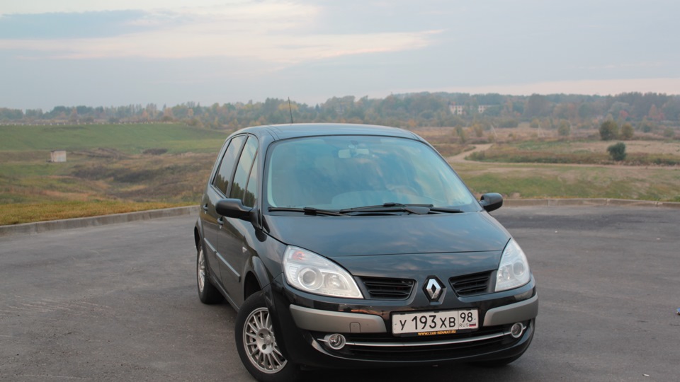Renault Scenic чёрная жемчужина