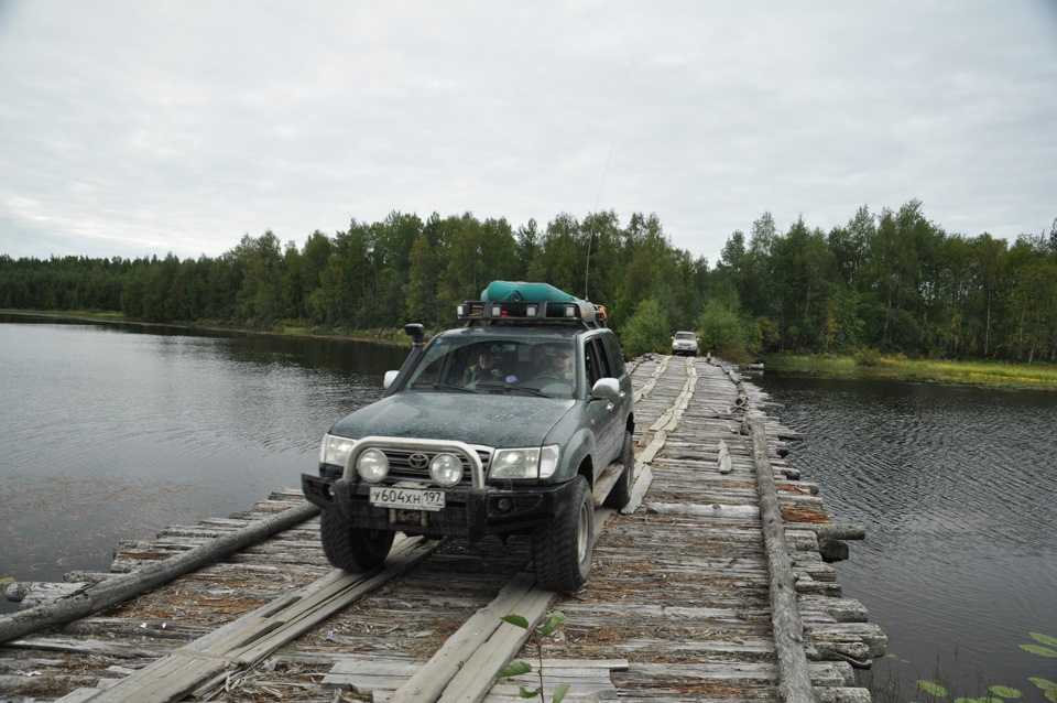Муезерский дом культуры. Озеро гимольское карелия. Муезерский поселок. Жители посёлка волома. Посёлок волома в карелии.