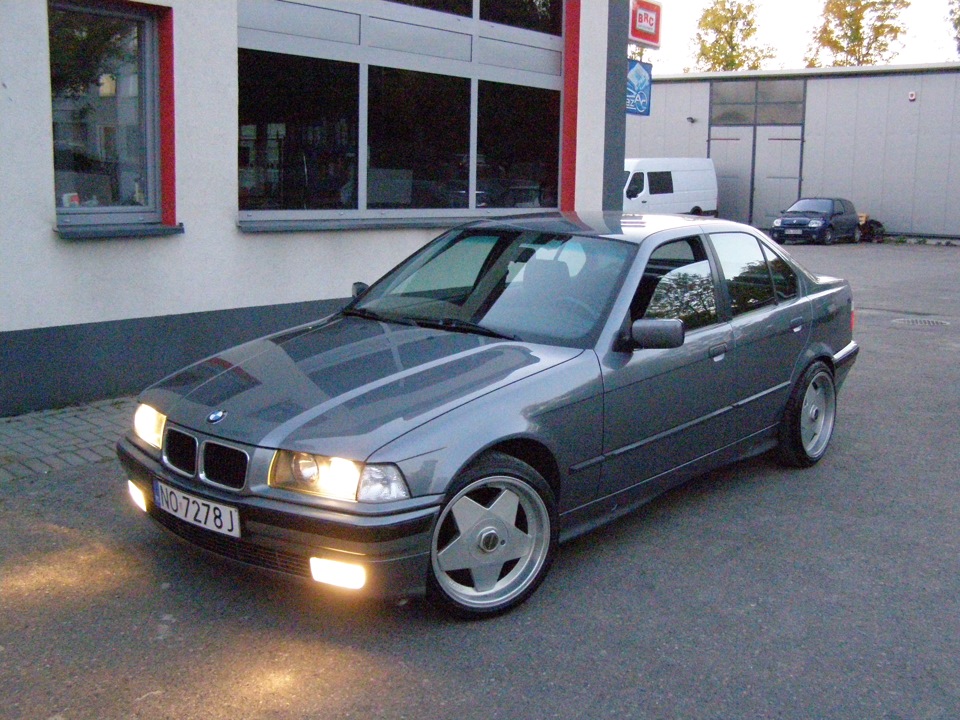 Стоит у нас Bmw E36 2.0 — DRIVE2