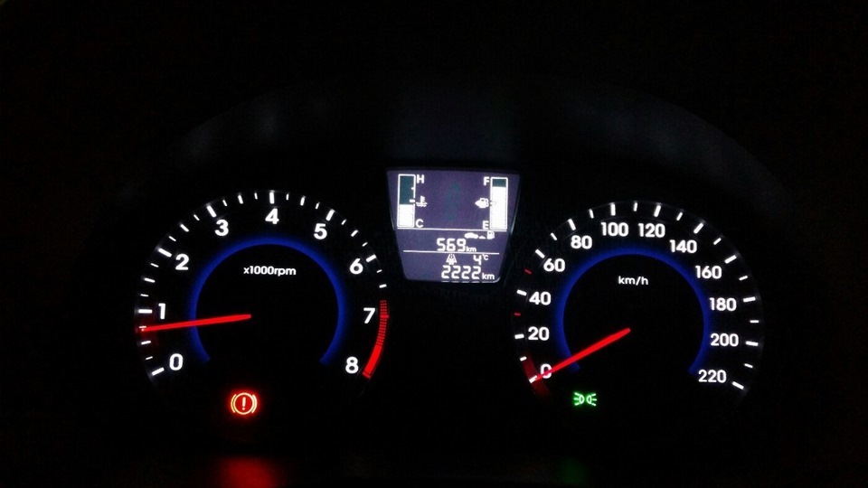 Hyundai Solaris 1.6 бензиновый 2015 | на DRIVE2