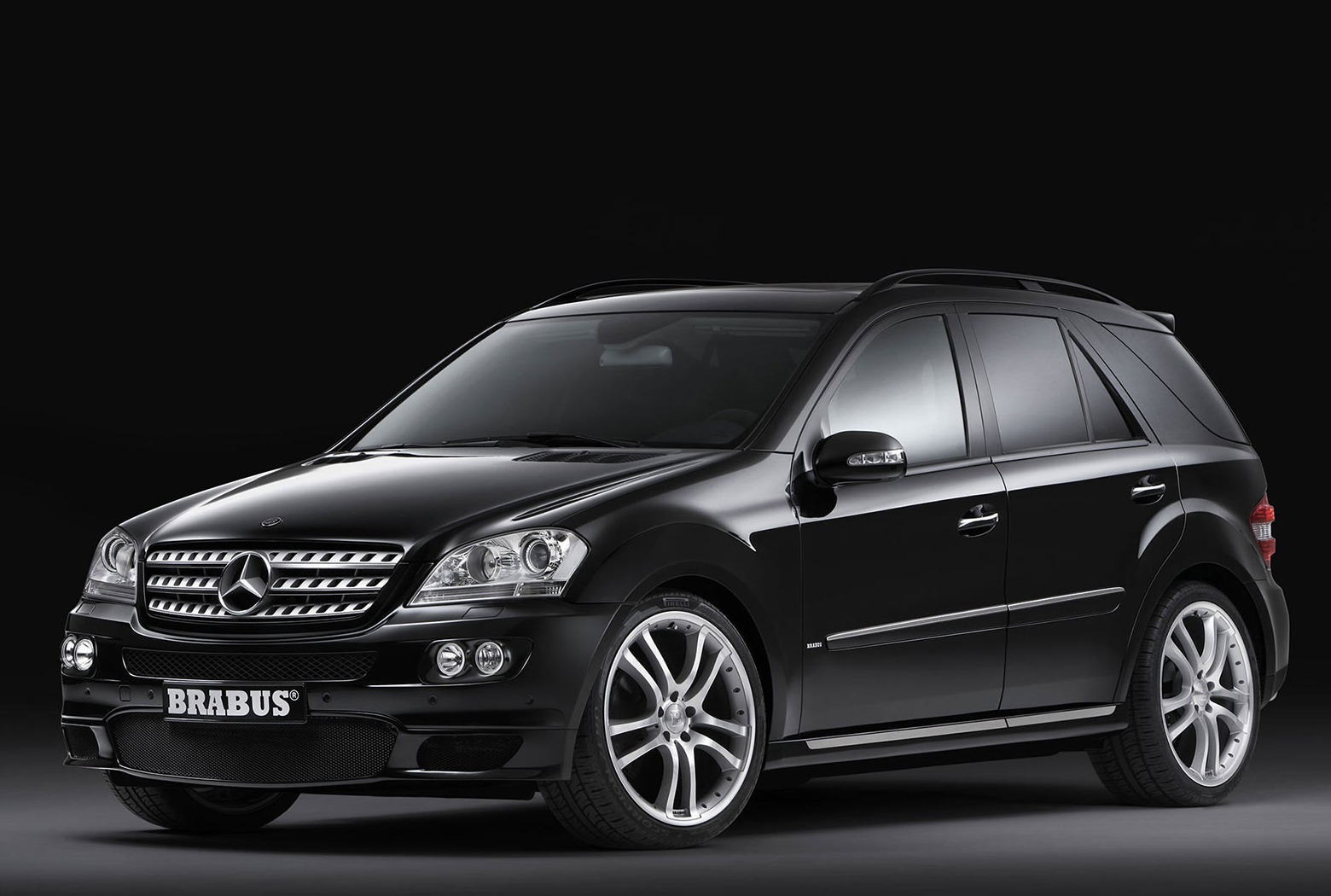 Мерседес бенц мл 5.8 brabus фото автомобиля