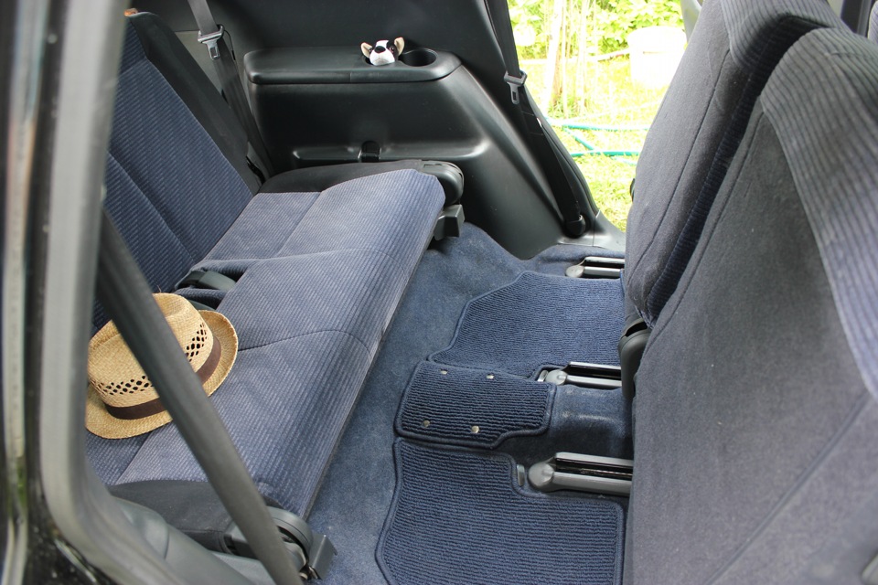 Купить Сиденья Хонда Стрим