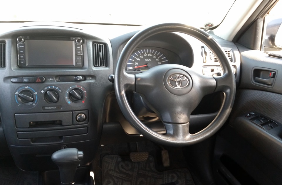 2003 Toyota Succeed specs