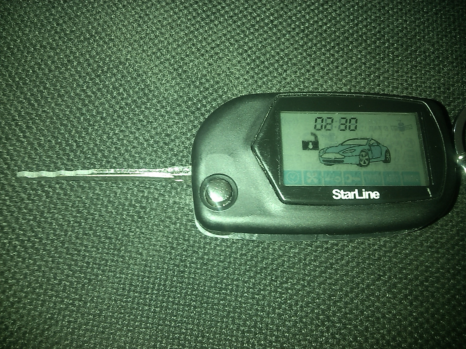 старлайн ключик на лобовом стекле