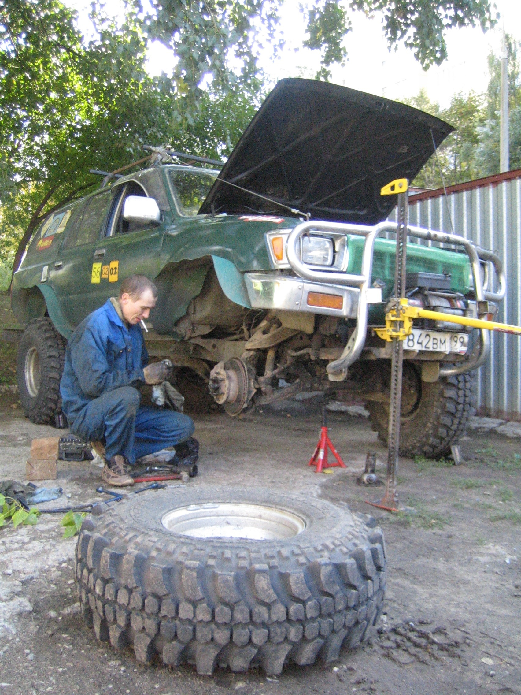     Toyota Hilux Surf 24 1991