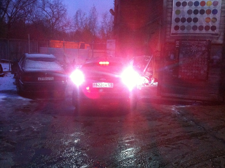 Ксенон в задний ход — Ford Focus Hatchback III, 1,6 л, 2014 года ...