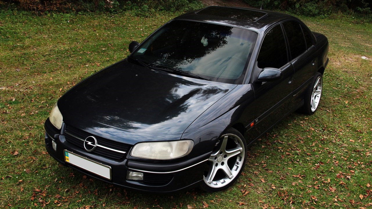 Машина омега б. Opel Omega b. Opel Omega b черная. Опель Омега Рестайлинг 2.2. Opel Omega b 2.0.