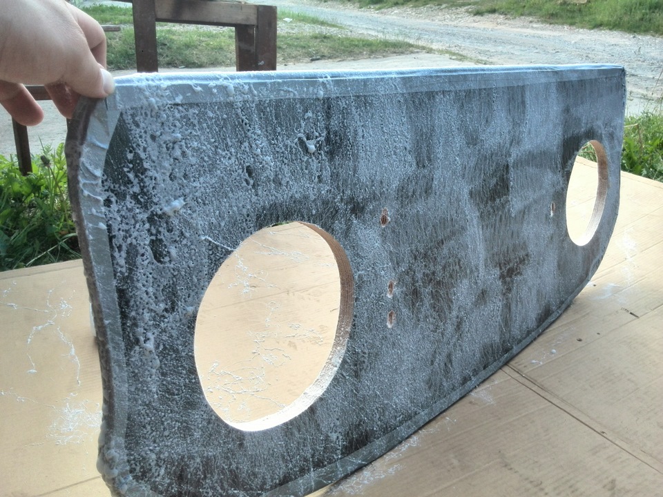 Вот так наносится клей, наносил по 2 слоя с каждой стороны — Chevrolet Lacetti 5D