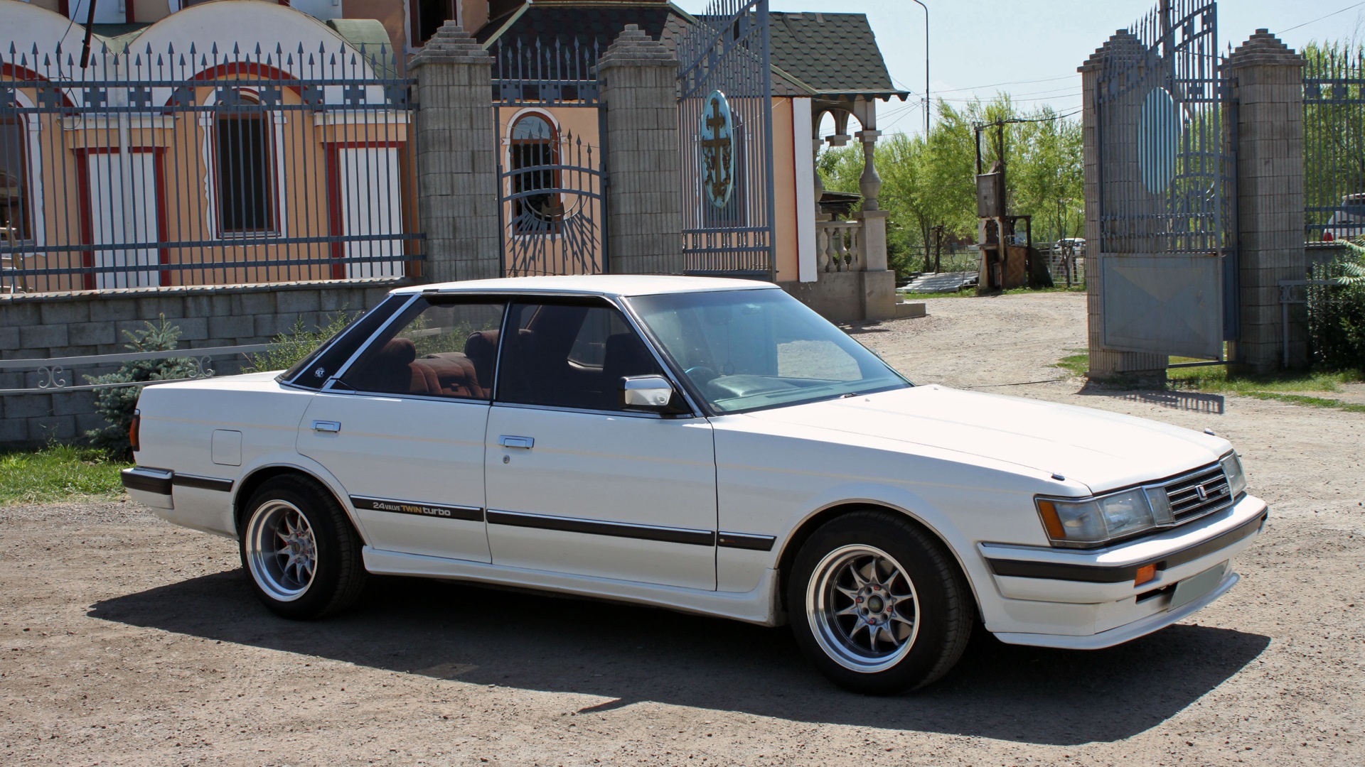 Toyota Mark II (70) 2.5 бензиновый 1986 | GT Twin Turbo на DRIVE2