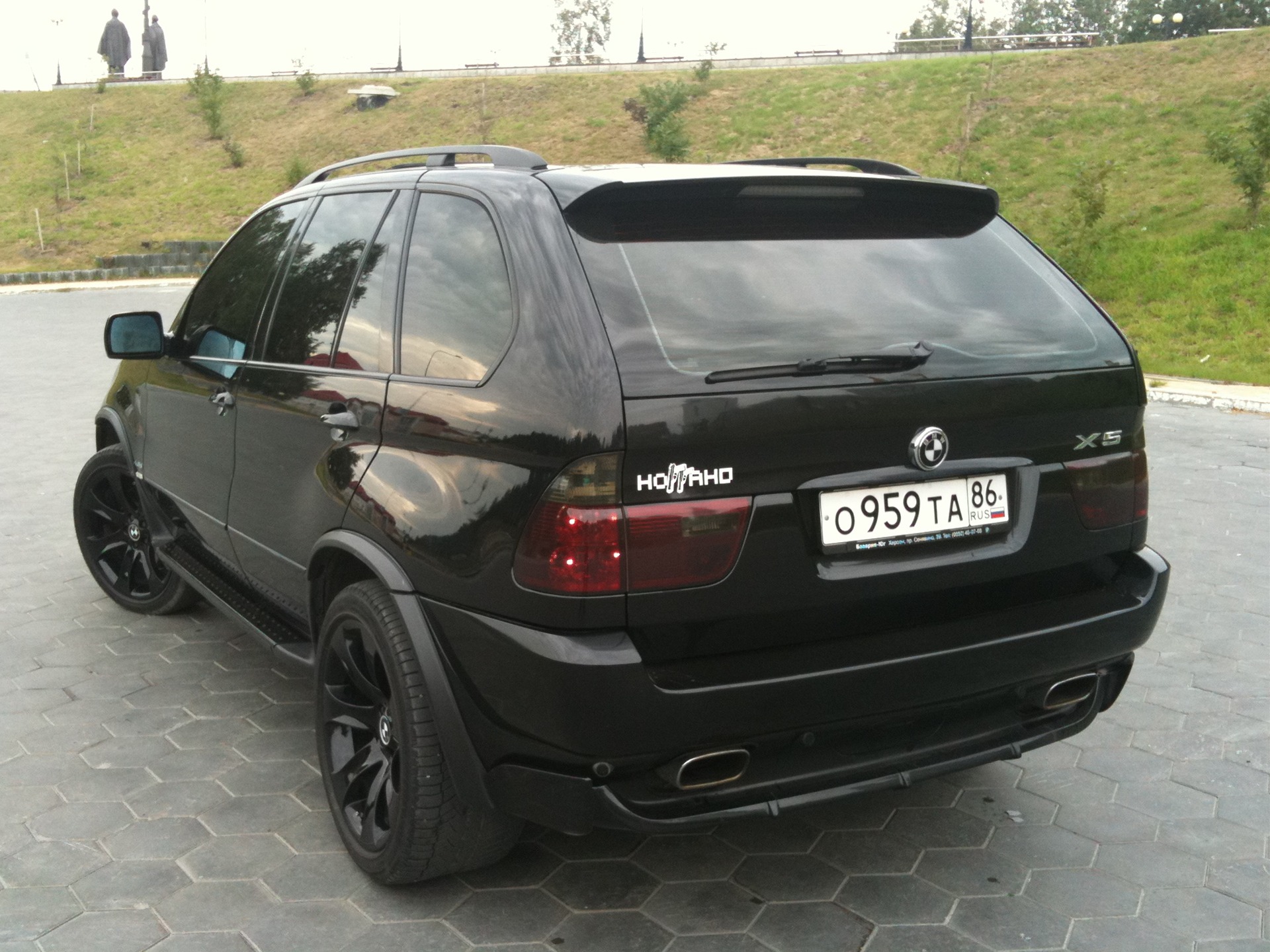 BMW x5 e53 Black