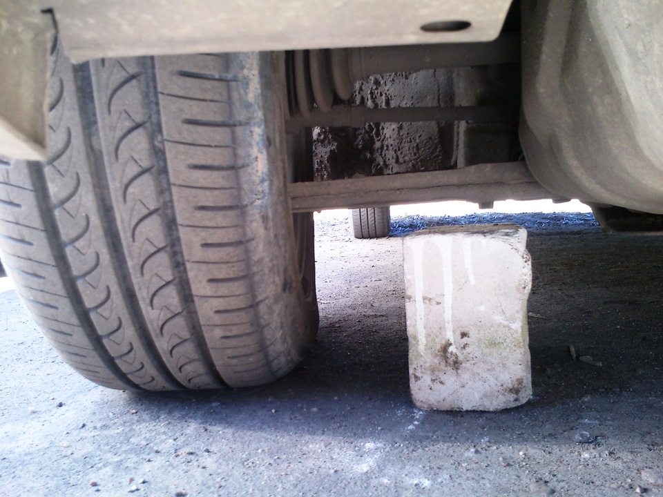 Клиренс "серых" в кирпичах — Hyundai Getz, 1,3 л, 2004 года ...