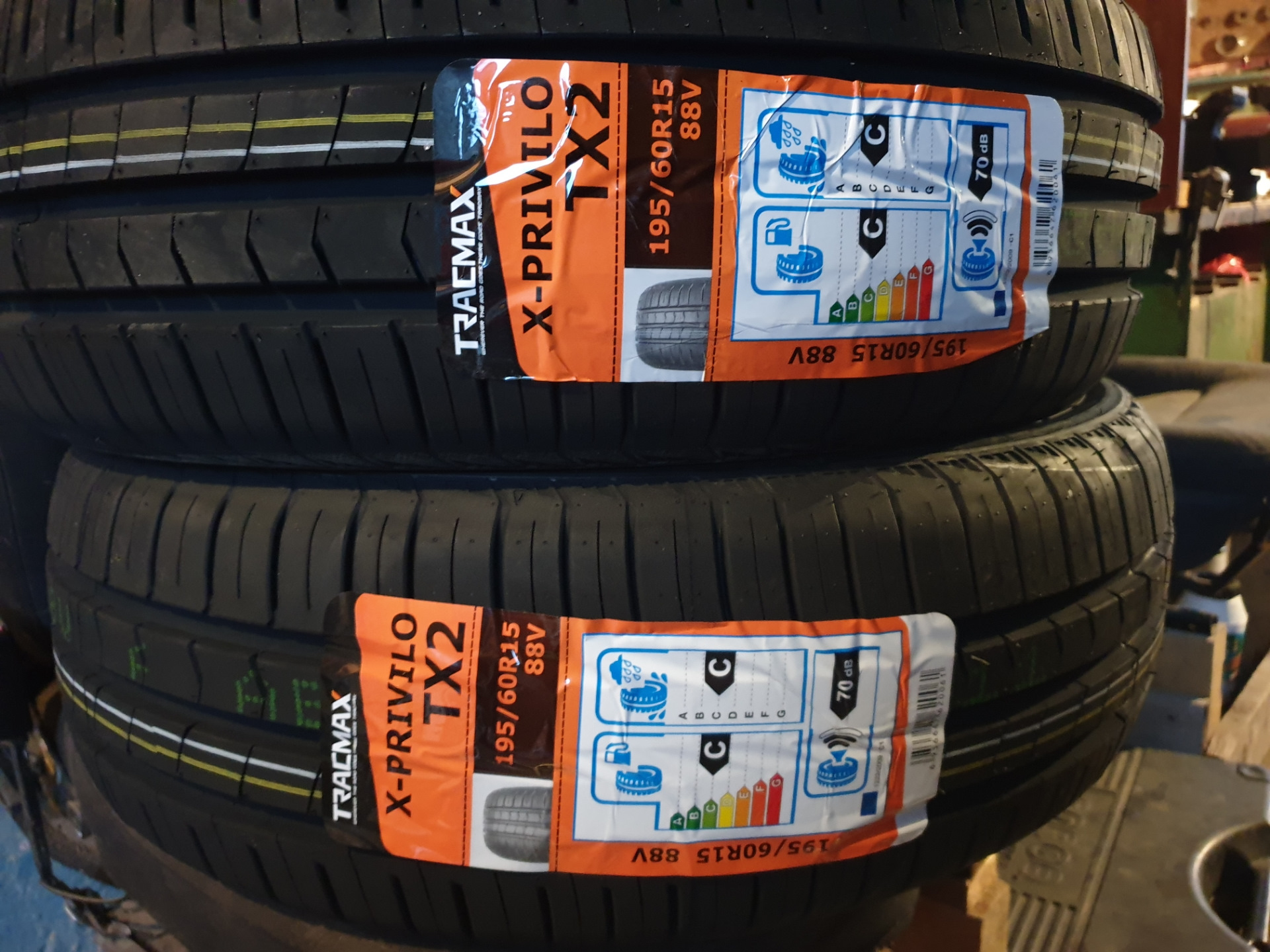 Вес шины 225/55 r18. Шины 225/65 r17 лето для кроссоверов. Таблица веса шин r15. Летняя резина на 15 какая лучше. Тест летних шин 185/65 r15 matador.