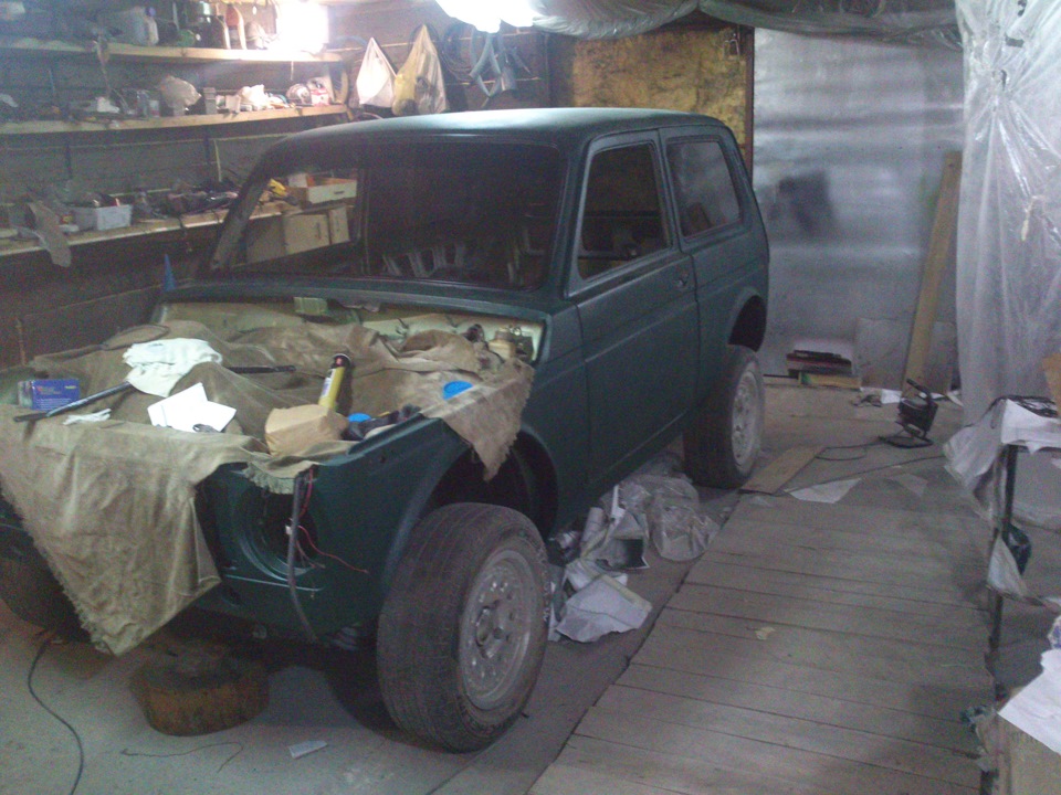 Монтаж стекол + уплотнители дверных проемов 08 — Lada 4x4 3D, 1,6 л ...