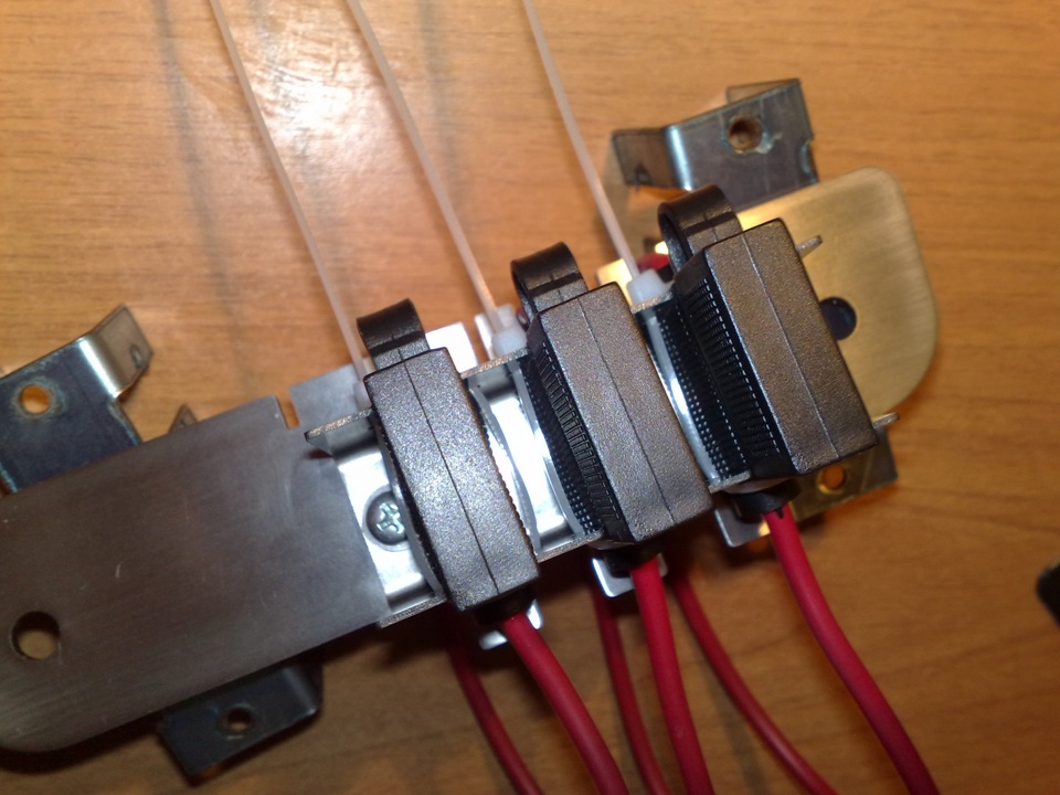 Горит предохранитель калина