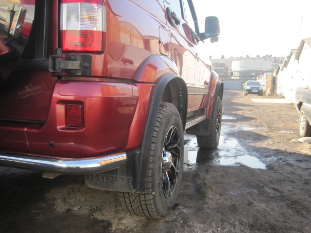 Расширитель арок + лесенка — УАЗ Patriot Sport, 2,7 л, 2010 года ...