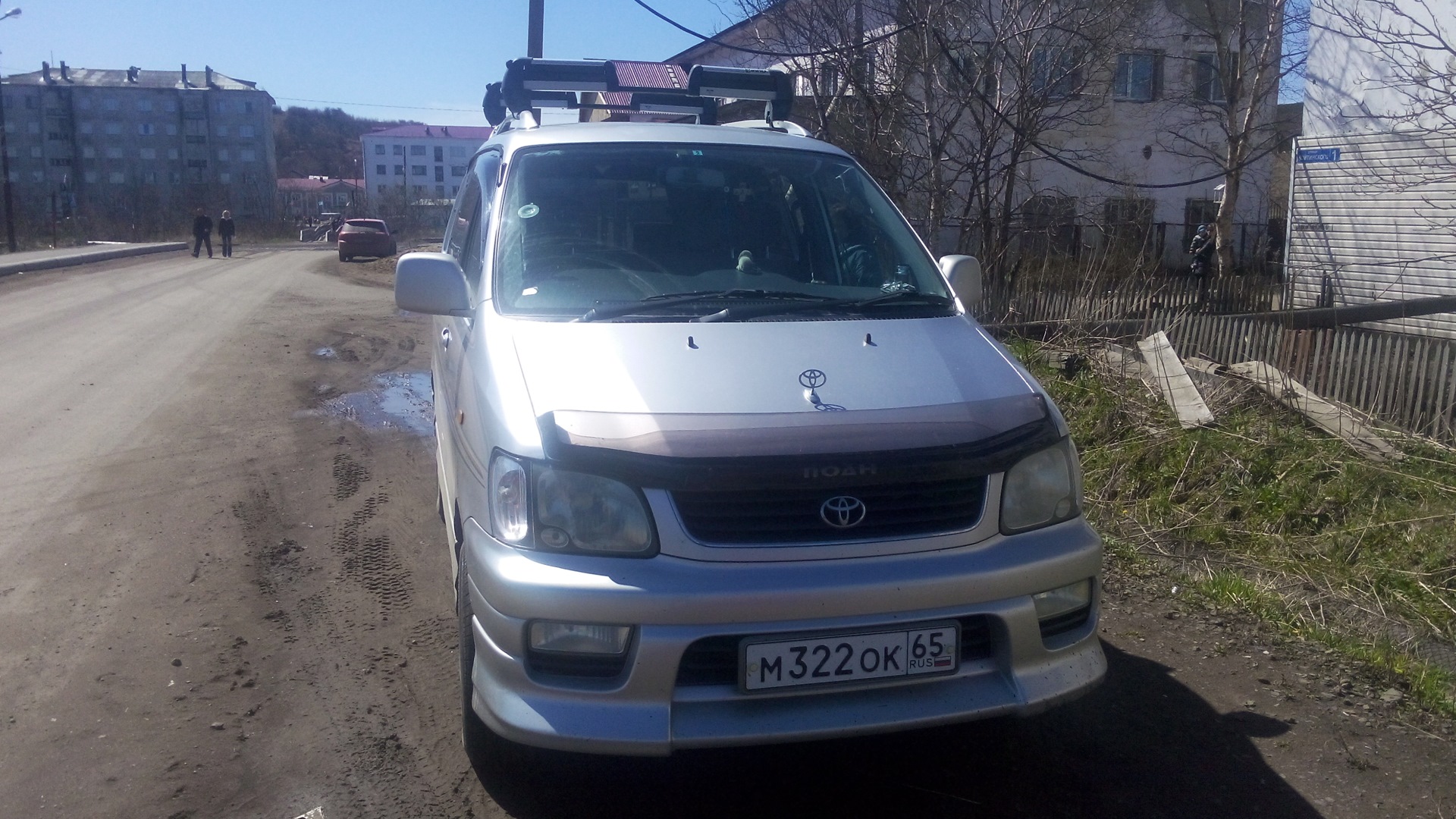 Toyota Lite Ace Noah 2.0 бензиновый 2001 | Road Tourer Limited SR50 на  DRIVE2