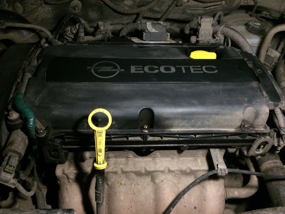 Прокладка клапанной крышки — Opel Astra H, 1,8 л, 2008 года | визит на ...