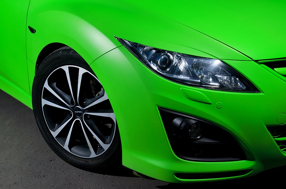 Кислотный цвет. Mazda 6 Green. Мазда 6 зеленая. Mazda 6 GH салатовая. Мазда 6 2011 зеленая.