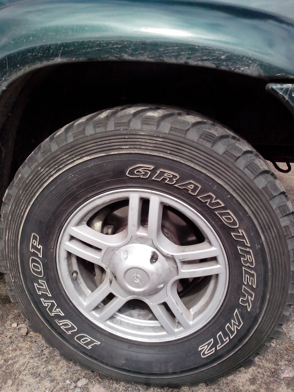 Dunlop grandtrek 02