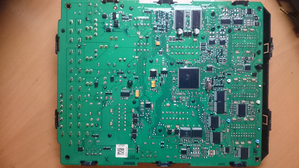 Вариант 308. Блок BSI Пежо 308 где находится. Прошить мозги на Пежо 308. Esmi fx3 кнопка reset. Как обнулить блок BSI Peugeot.