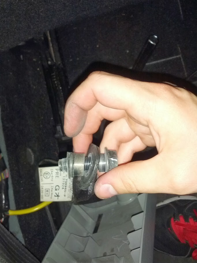 Стирка и подтяжка ремня безопасности — Mitsubishi Lancer Sportback, 1,8 ...