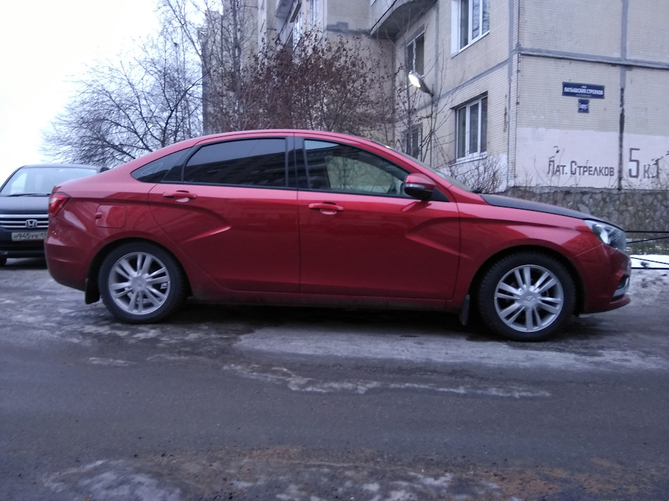 Фото в бортжурнале Lada Vesta (1G)