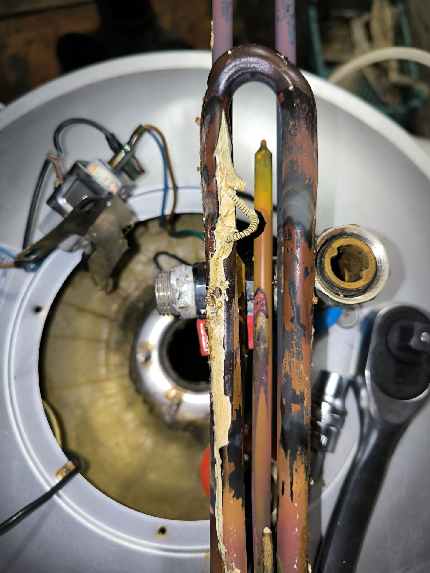 Новый ТЭН для бойлера