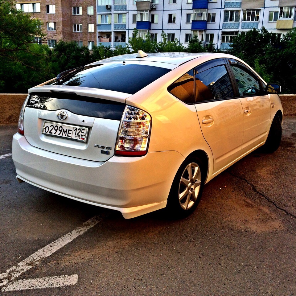 16. Акулий плавник, антенна — Toyota Prius (20), 1,5 л, 2009 года |  аксессуары | DRIVE2