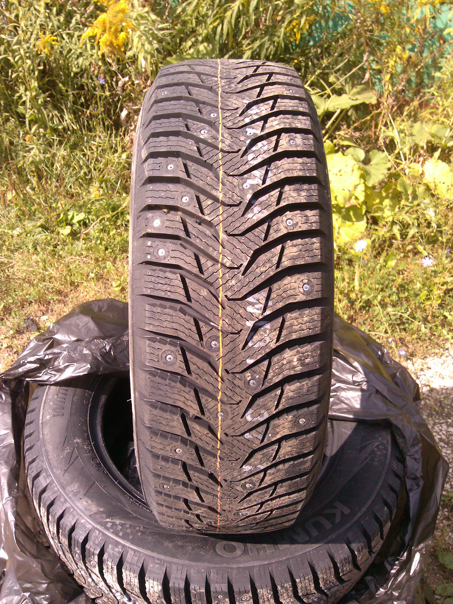 Kumho wintercraft ice wi32 зимняя. Marshal wi31 185/65 r14 86t. Kumho WINTERCRAFT Ice wi31 175/65 r14 82t. Шины Marshal wi31 185/65 r14 86t. Kumho WINTERCRAFT Ice wi31 185/65 r14 86t.