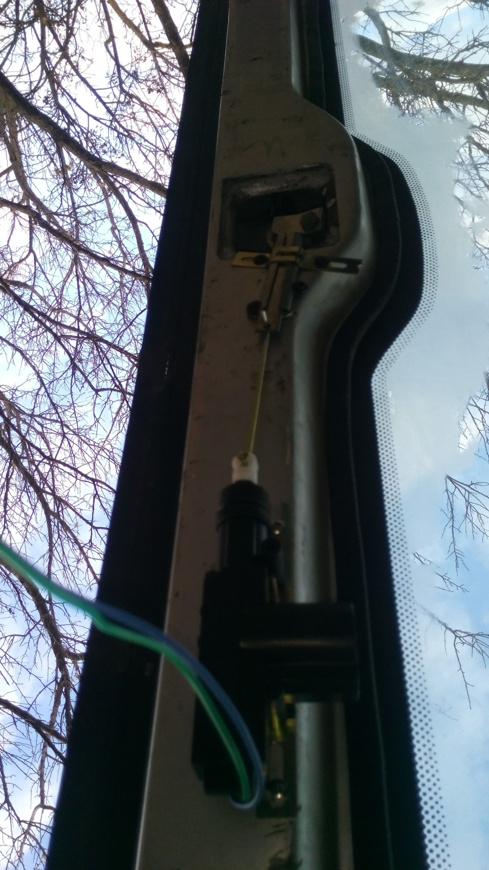 Блокировка замка кунга. — DRIVE2