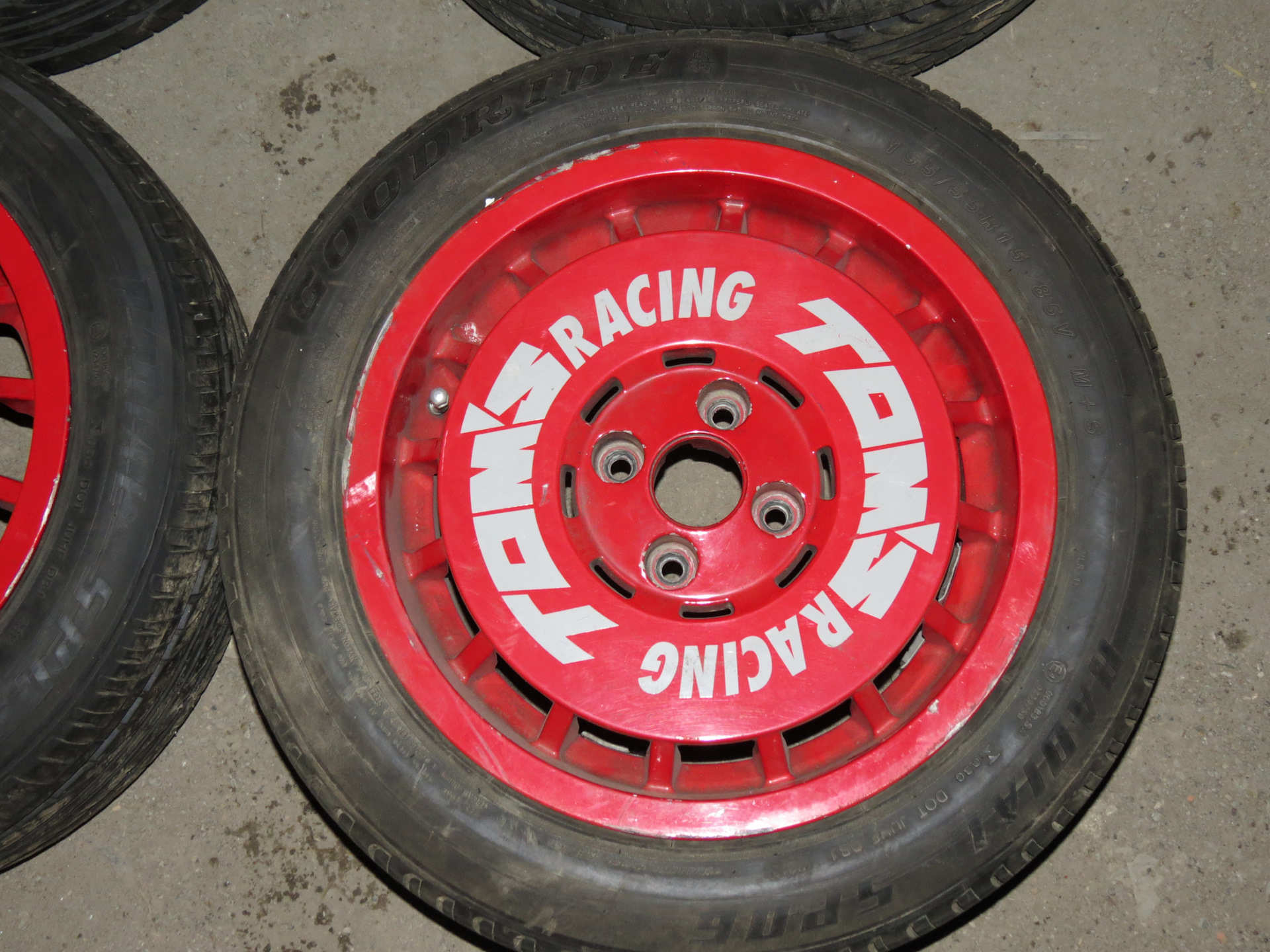 Часть 1. Tom's Racing Rally wheels 15x7 +35et. 