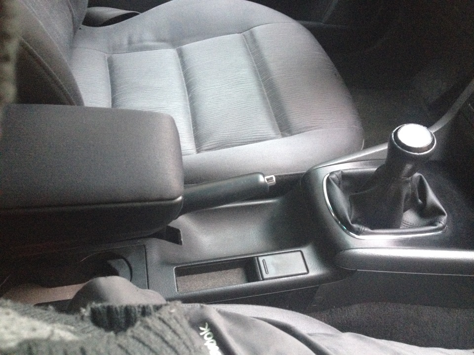 В цвет и маленькая неприятность — Audi A4 (B5), 1,8 л, 1999 года ...