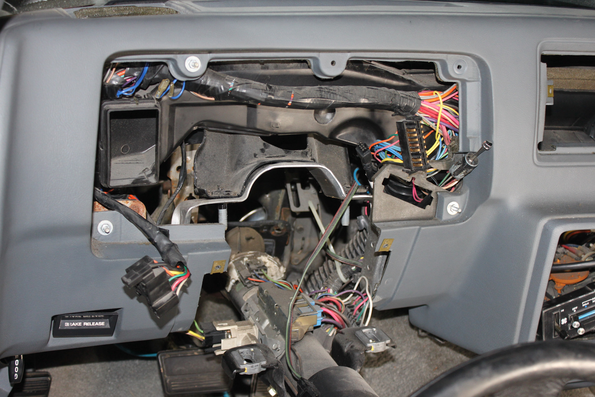 Digital Dash Install Part 2 — Chevrolet Monte Carlo IV, 5,7 л, 1986