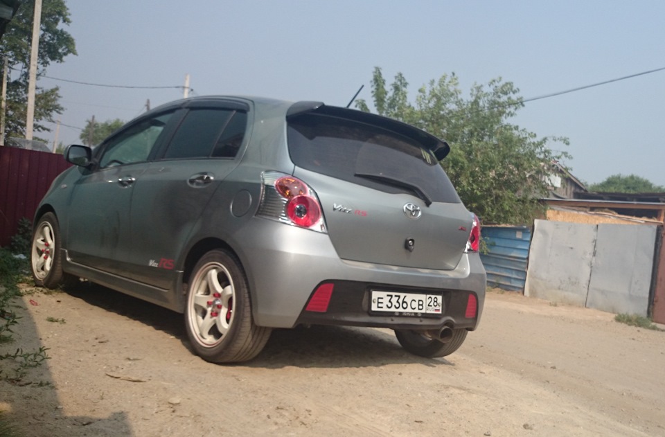 Toyota Vitz 2007 Spoiler