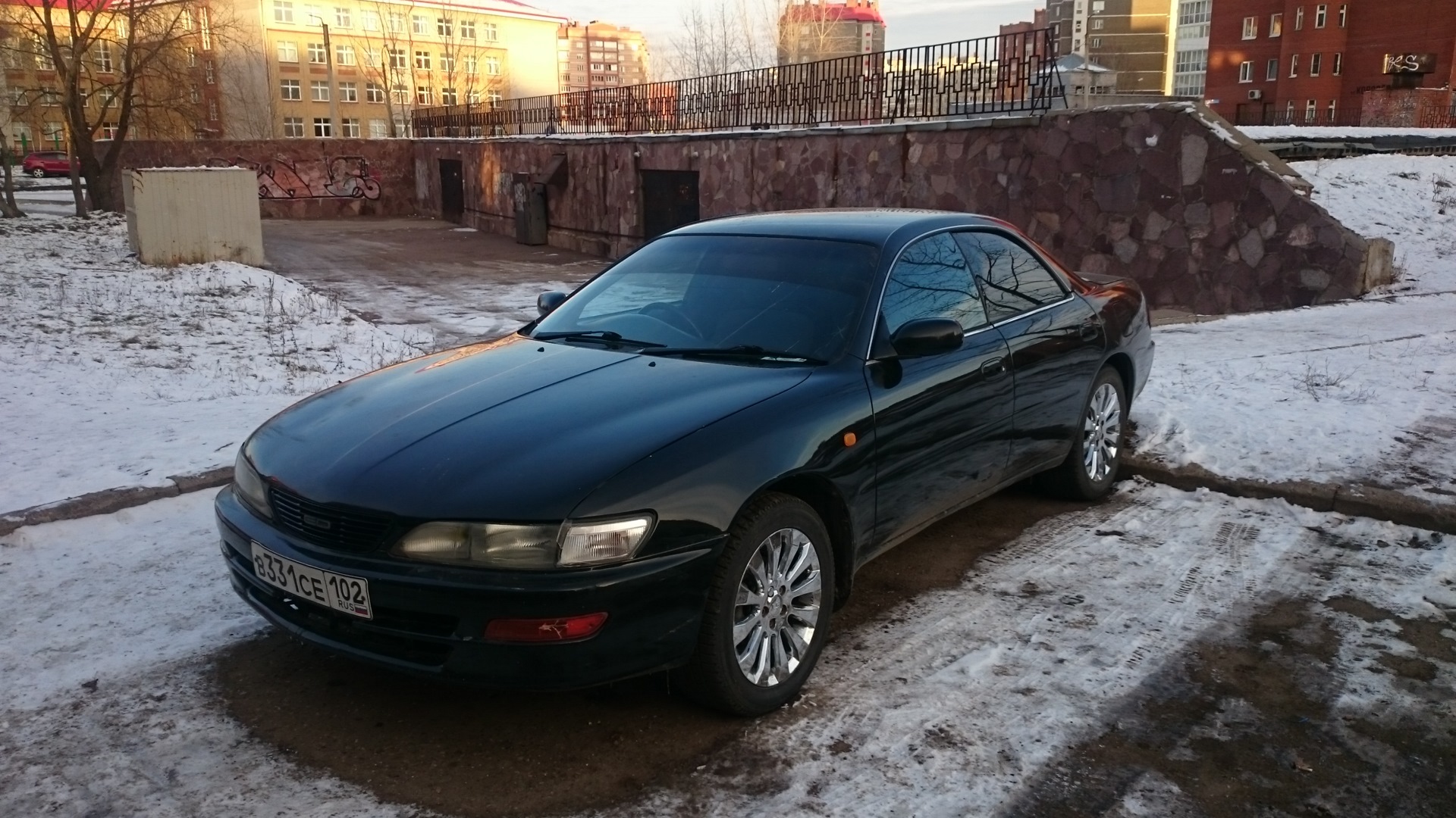 Toyota Carina ed 3