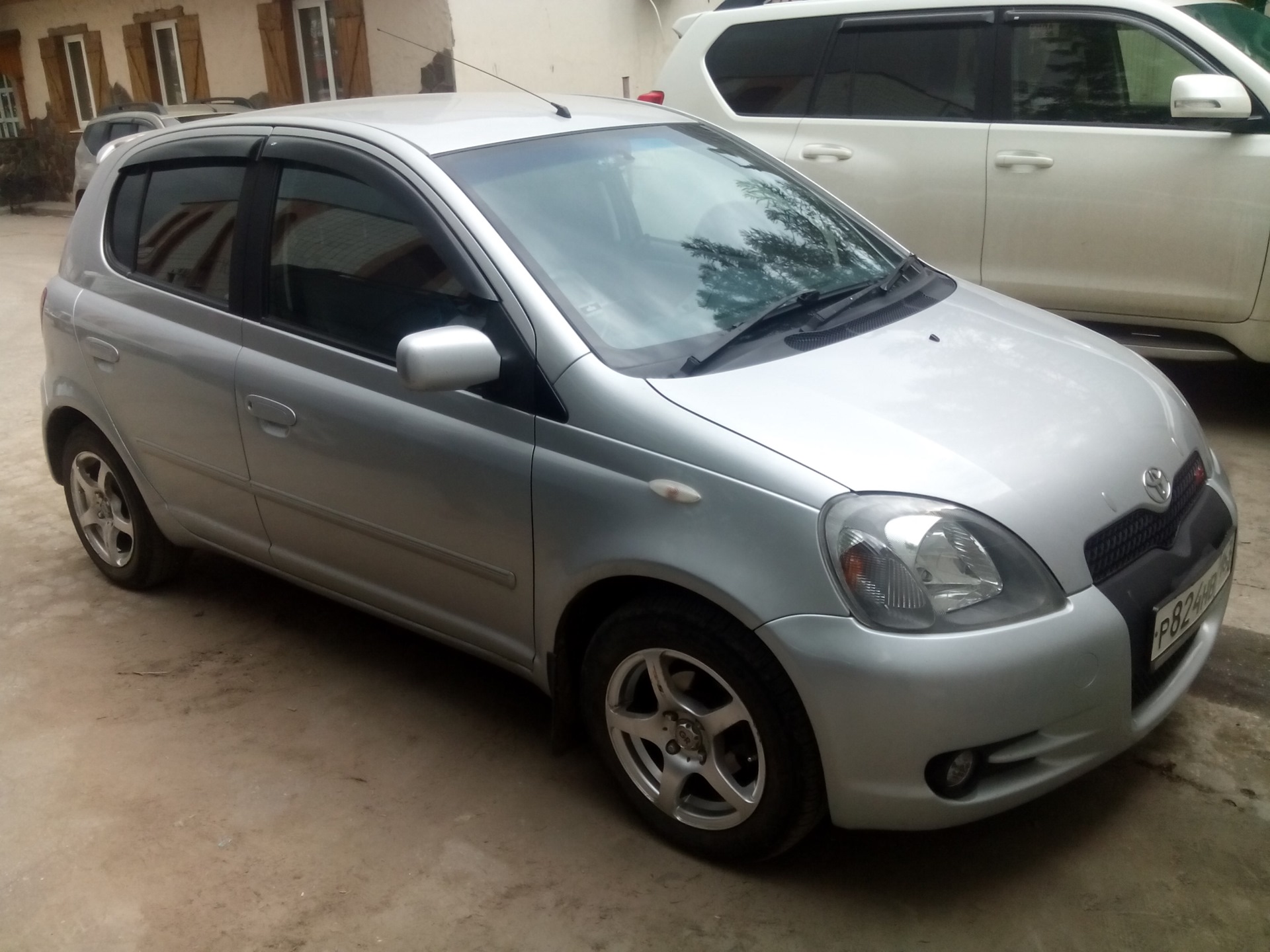 vitz clavia