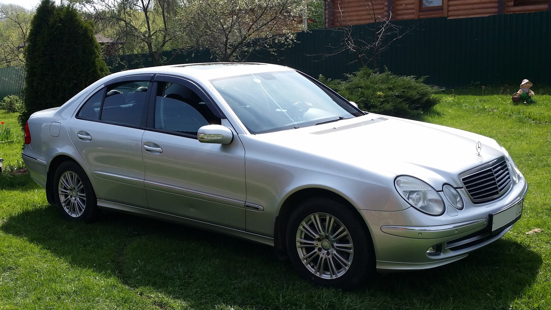 Авито мерс 211. Мерседес e класс 2004. Мерседес e класс 2004 год. W224 2004. Mercedes e-mail 2004 год.