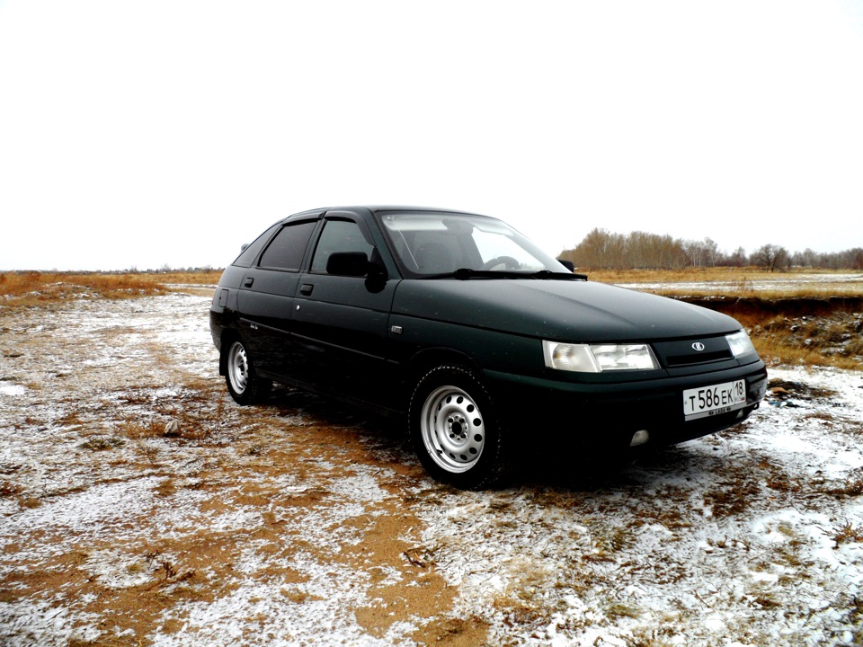 Двенашка машина. ВАЗ 2112. Lada двенашка. ВАЗ 2112 обычная. Лада двенашка черная.