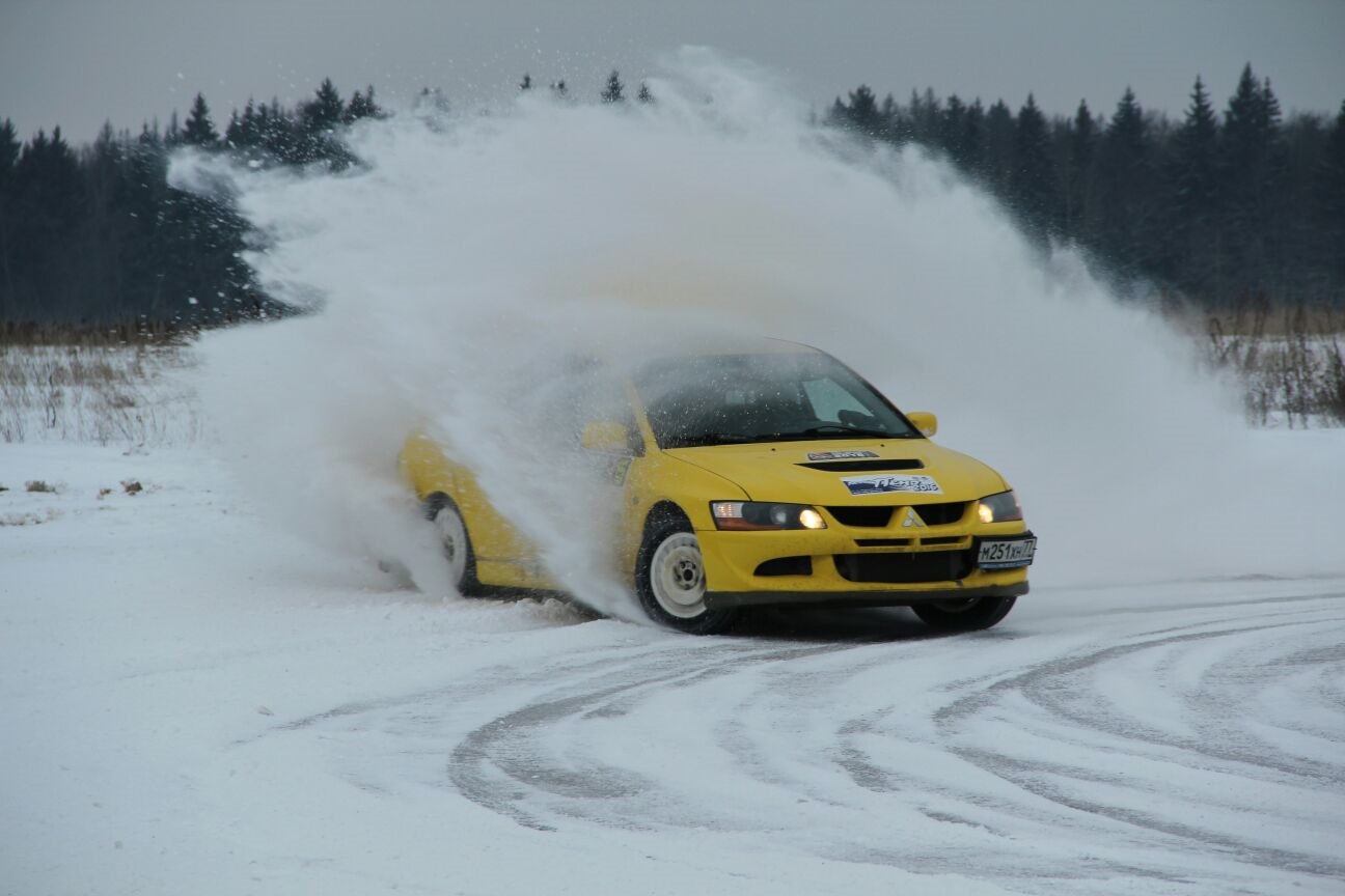 Зеленоград или во всем нужна сноровка, зарядка тренировка — Mitsubishi  Lancer Evolution VIII, 2 л, 2005 года | покатушки | DRIVE2