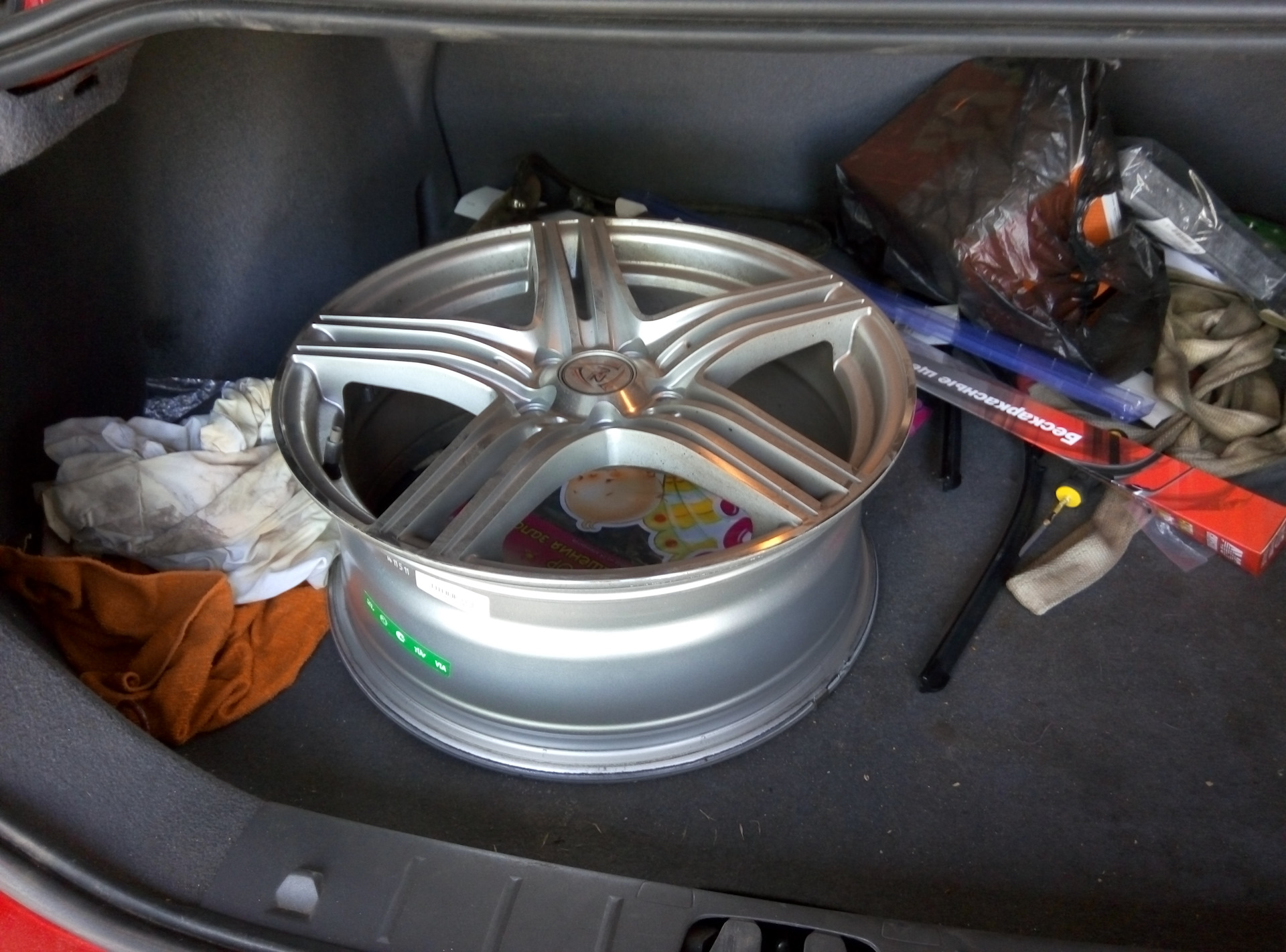 Ну что, выплатили мне компенсацию за погнутый диск. Купил новый ...