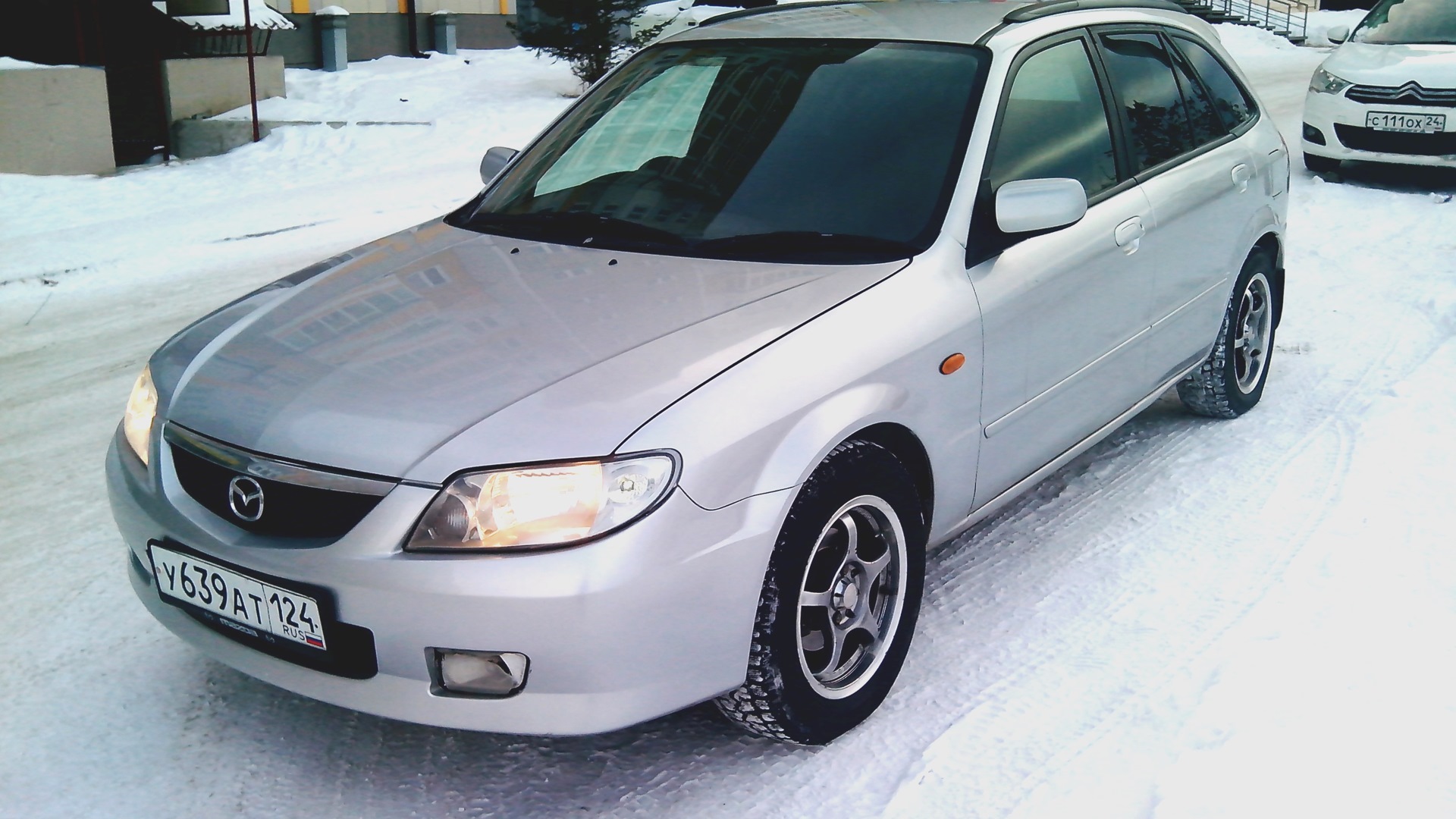 Мазда фамилия размер. Mazda familia s-Wagon. Мазда фамилия 2003. Mazda familia Sport 2.0. Mazda familia s-Wagon Sport.