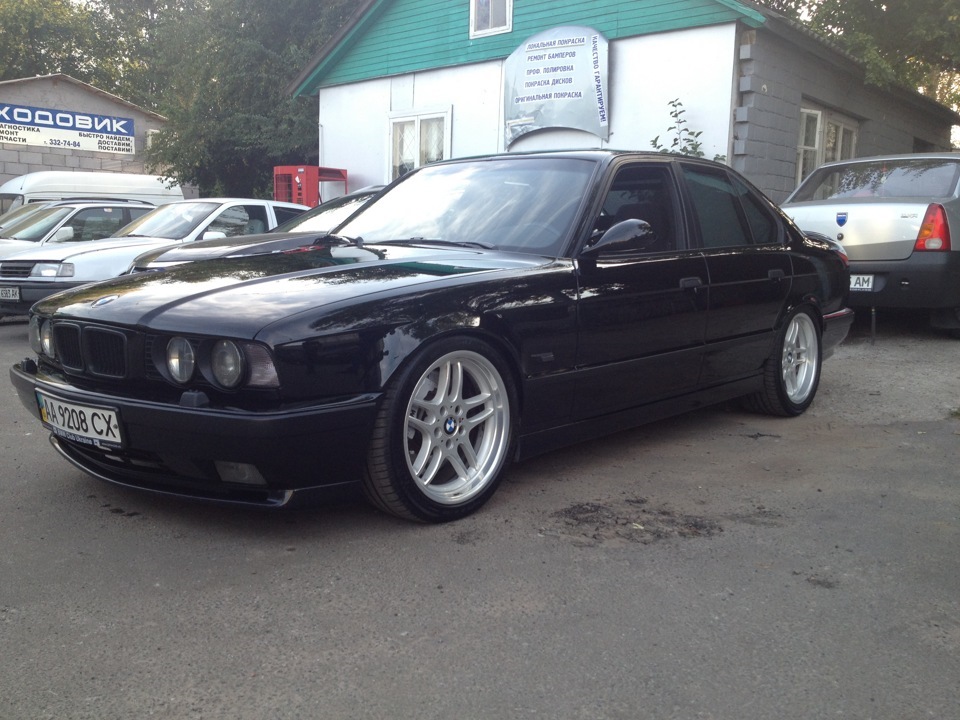Bmw e34 стиль. BMW e34 37 стиль. BMW e38 37 стиль. BMW e34 37 стиль r18. 37 Стиль БМВ е34.