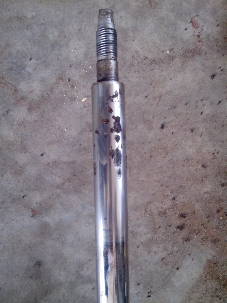 Да мне только передний ступичный подшипник поменять да 1 задний ...