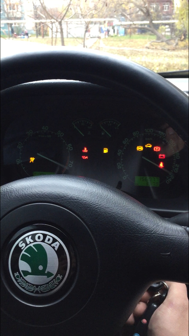 Активные стрелки тахометра и спидометра — Skoda Octavia A4 Mk1, 1,8 л ...