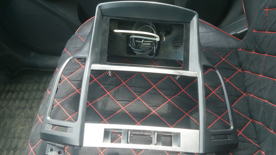 Такой купил — Hyundai Santa Fe (2G)