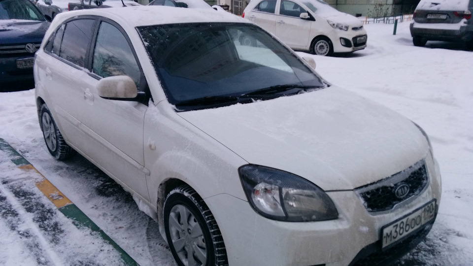 Печка греет но не дует… — KIA Rio (2G), 1,4 л, 2011 года | другое | DRIVE2